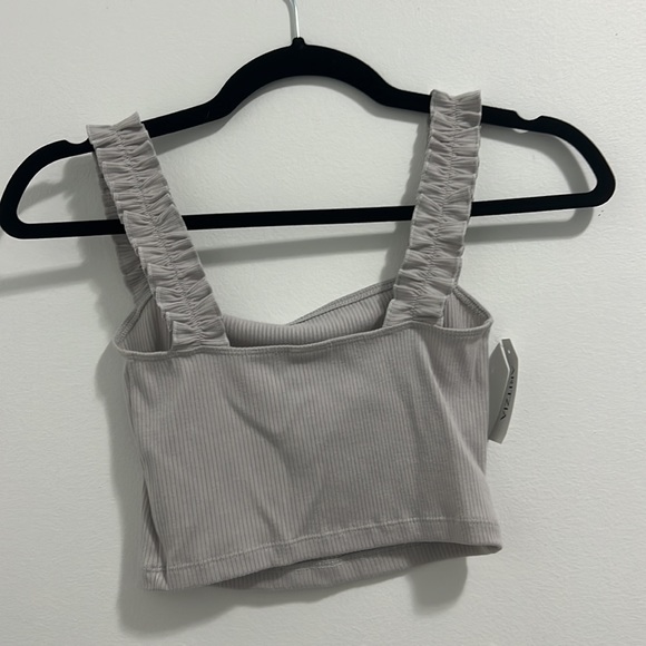 Aritzia Sunday Best Top - Picture 3 of 5